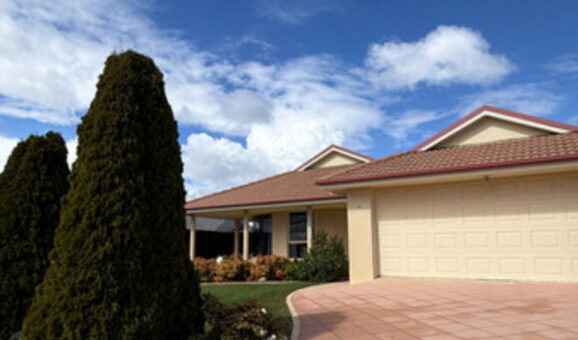 Prospect Vale 12 Trafalgar Drive — Wolf Property