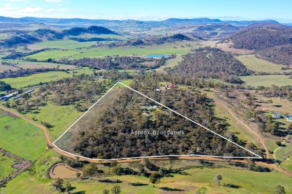 "Lecasa" 1160 Church Road, BROADMARSH TAS 7030 — Roberts Glenorchy