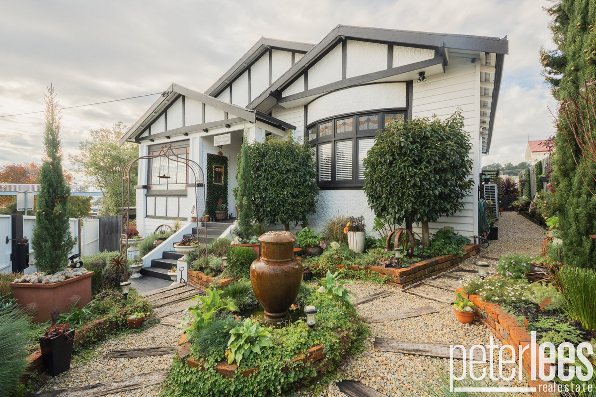 3 Westbury Road, South Launceston TAS 7249 — Peter Lees Real Estate