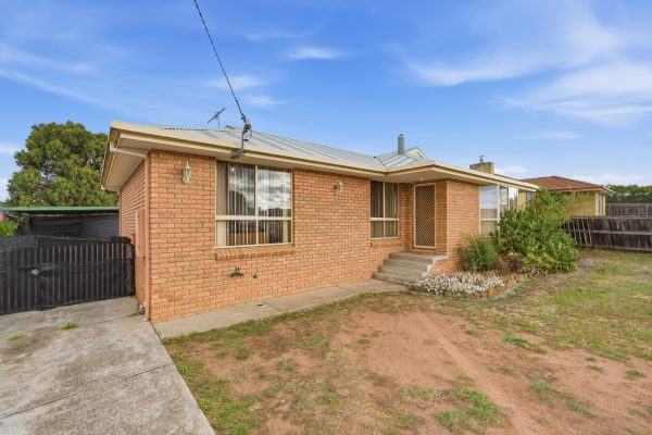 11A Andrew Street, BRIGHTON TAS 7030 — Roberts Glenorchy